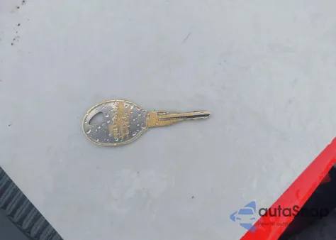 1993 Subaru Legacy L из США, поврежденный, VIN 4S3BJ6339P1946455